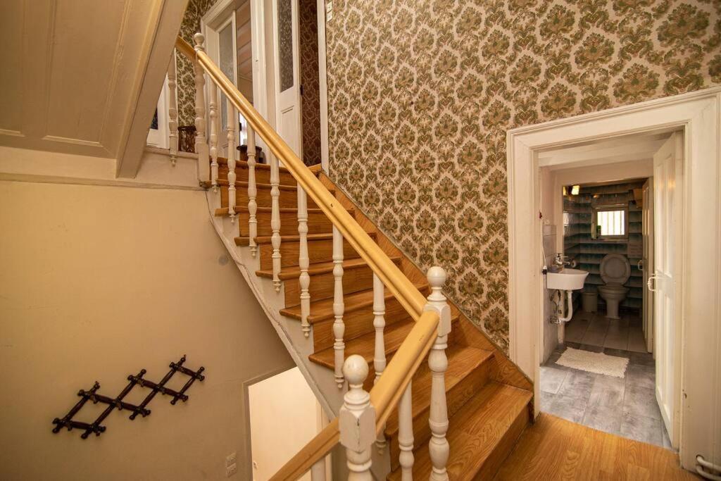 Mansion In The City Center Mytilene Exterior photo
